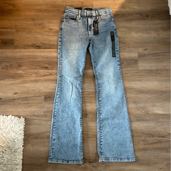 Banana Republic Vintage Stretch Bootcut Jeans - Picture 2 of 7